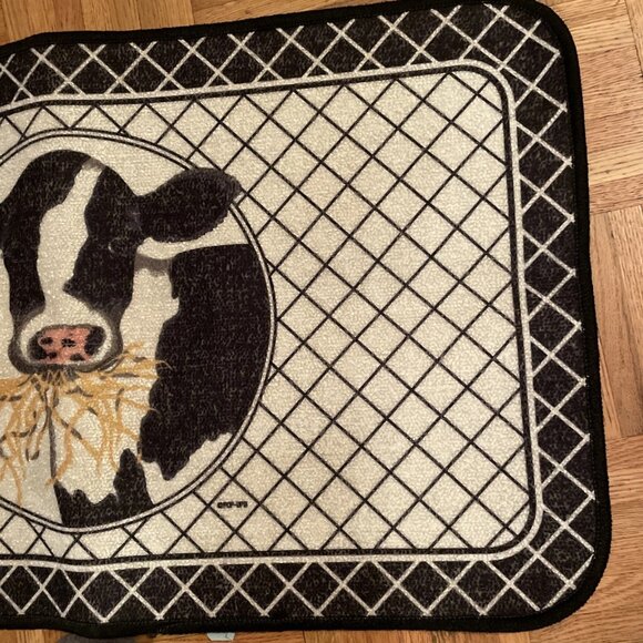 New Vintage USA Sarah Lynn’s Holstein Cow Country Kitchen Mat Rug 18”x30” Pop-up - Picture 4 of 9